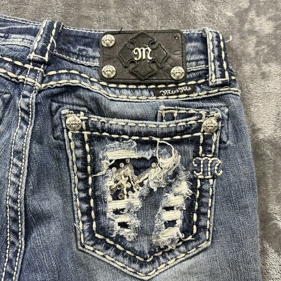 Miss Me Jeans Womens 27 Blue Capri JE5152P10 Embroidered Distressed Rhinestones - Picture 7 of 13